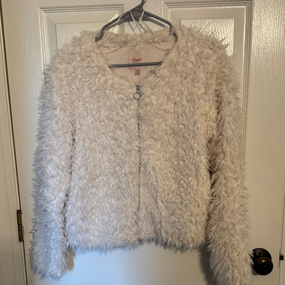 Candie’s Fluffy Cream Jacket Size S/M